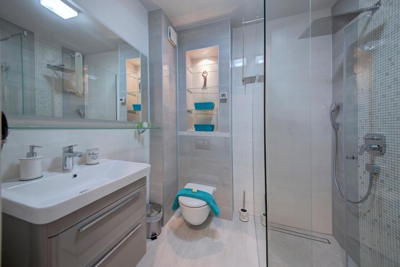 Bajova Kula Luxury Residences 科托尔 外观 照片