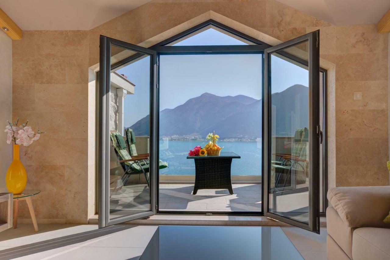 Bajova Kula Luxury Residences 科托尔 外观 照片