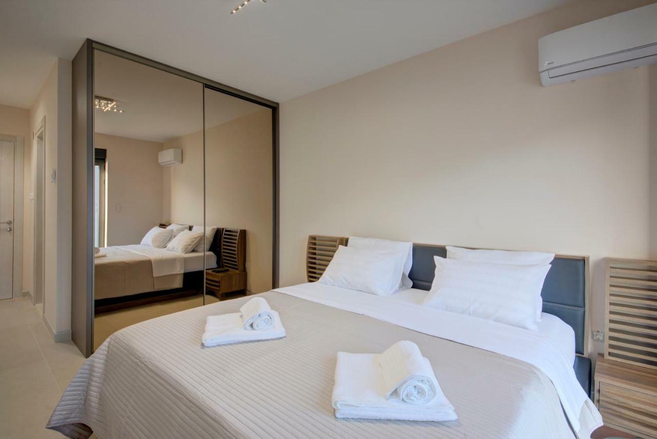 Bajova Kula Luxury Residences 科托尔 外观 照片
