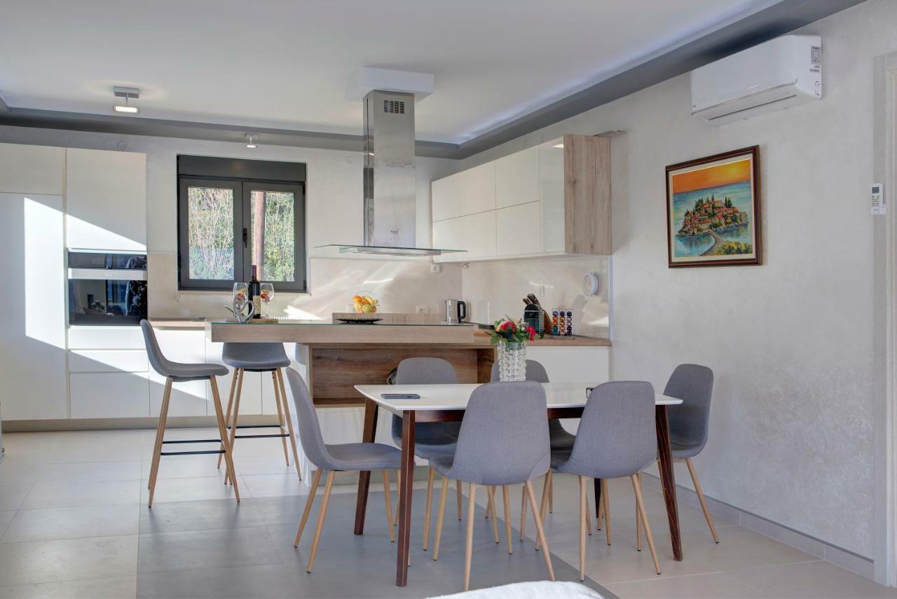 Bajova Kula Luxury Residences 科托尔 外观 照片