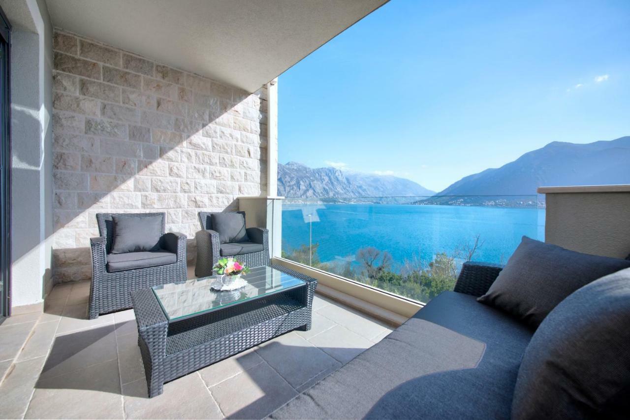 Bajova Kula Luxury Residences 科托尔 外观 照片