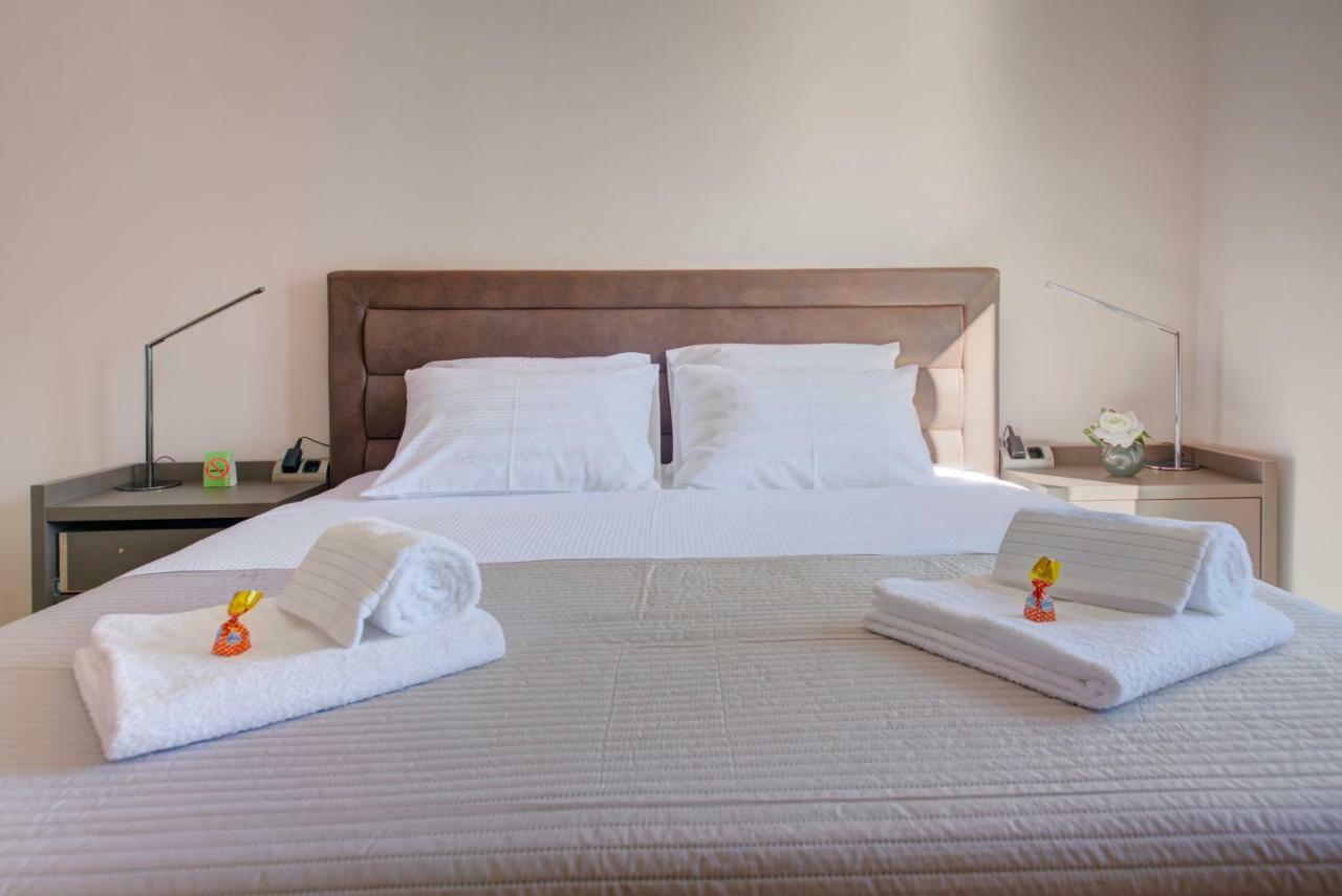 Bajova Kula Luxury Residences 科托尔 外观 照片