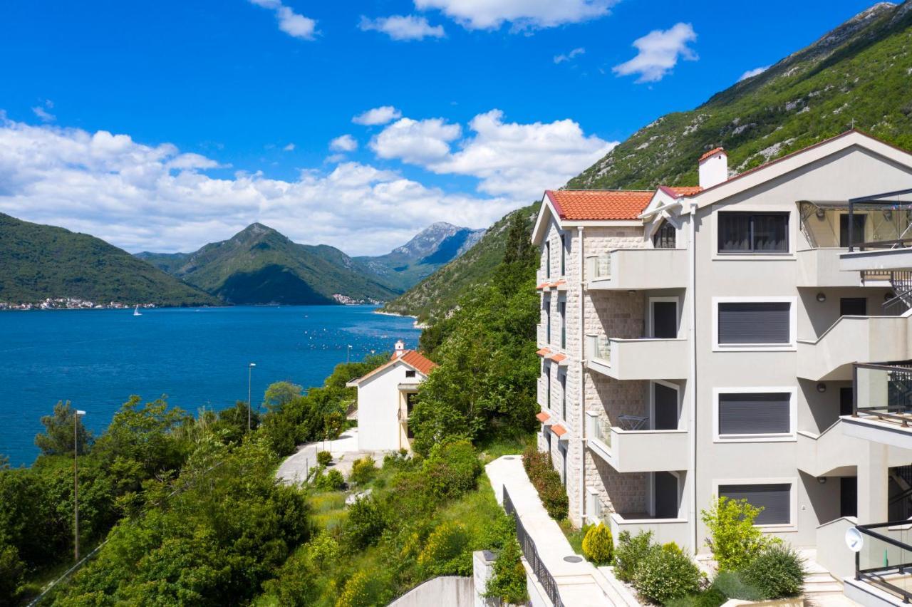 Bajova Kula Luxury Residences 科托尔 外观 照片